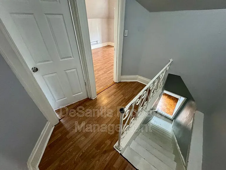 1810 Brownsville Rd #2 — Photo 38