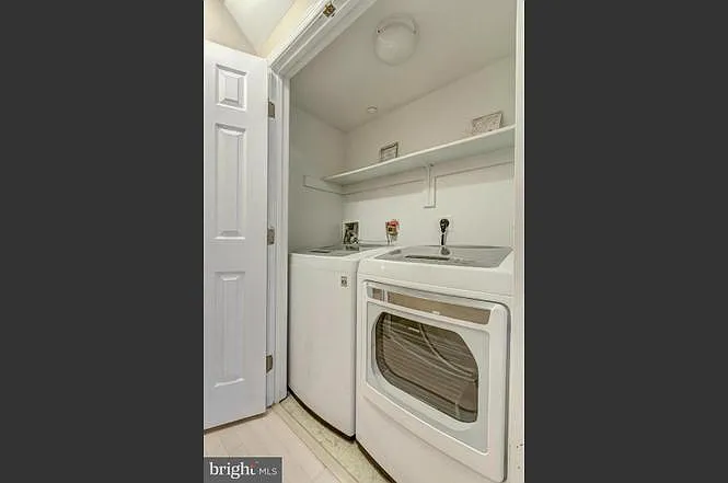 1415 N Scott St #1 — Photo 5