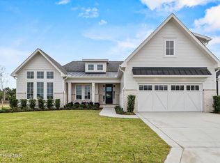 8309 Winding Creek Cir, Wilmington, NC 28411