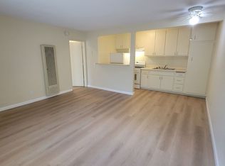 37 unit building close to CSUN!, Northridge, CA 91325