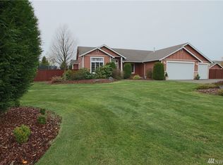 18117 Wild Violet Ln SW, Rochester, WA 98579