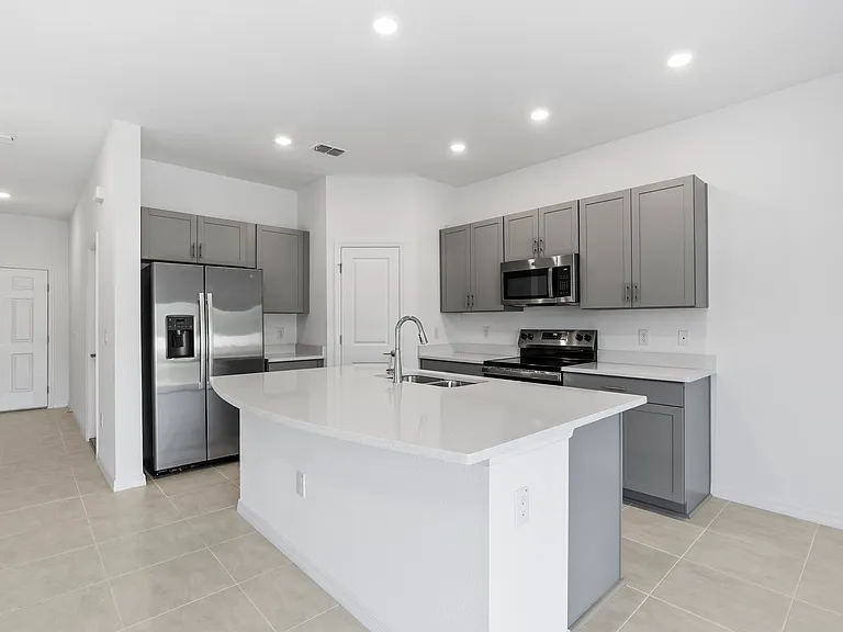 2130 Hallier Cv — Photo 13