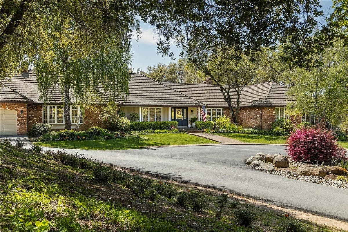 9400 Horseshoe Bar Rd, Loomis, CA 95650 MLS 223030716 Zillow