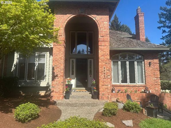 2167 Marylwood Ct, West Linn, OR 97068