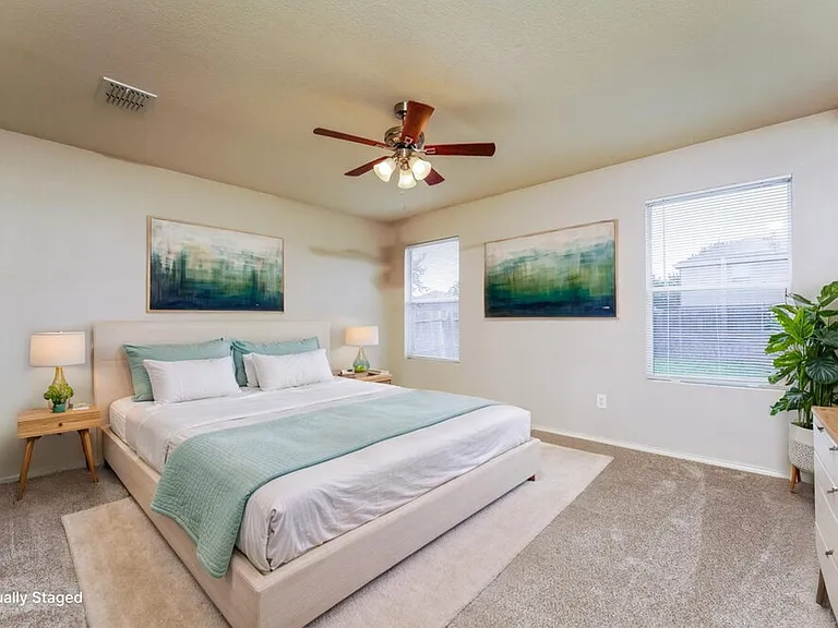 1209 Lambert Dr — Photo 10