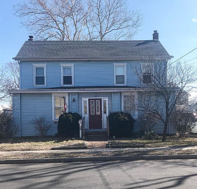 1st image of 149 Wilson Ave