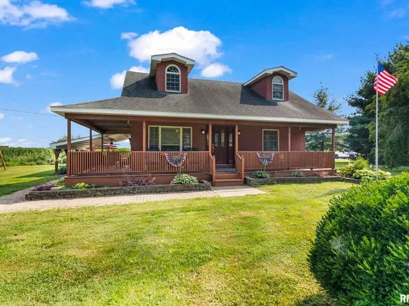 5658 Hogan Rd, Auburn, IL 62615