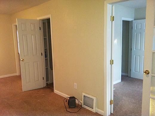 1st image of 2117 N 32nd St