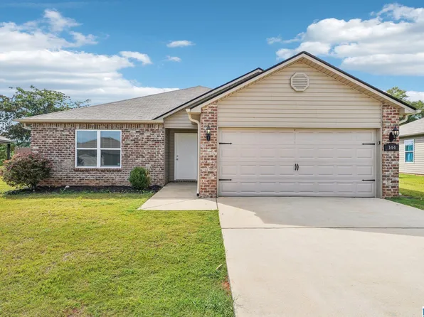 144 Cambridge Park Dr, Montevallo, AL 35115