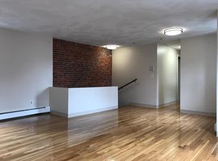 2 Anderson Pl #3, Boston, MA 02114