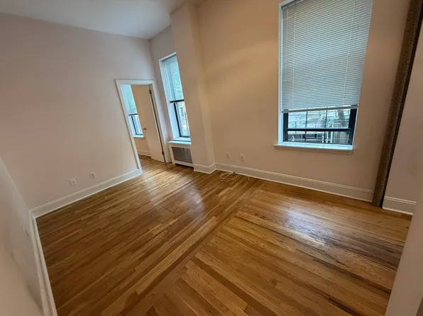 654 Amsterdam Avenue image 1 of 4