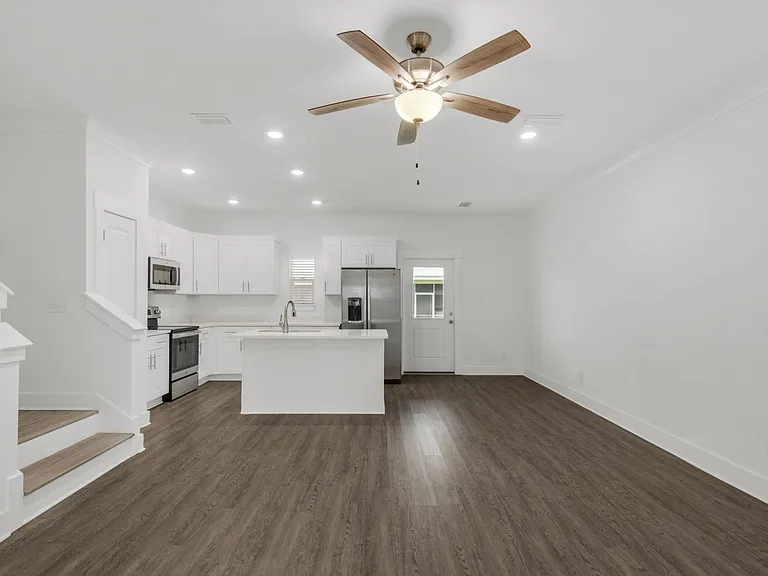 178 Date Palm Ln — Photo 10