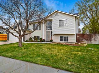 904 W Edwards Ave, Nampa, ID 83686