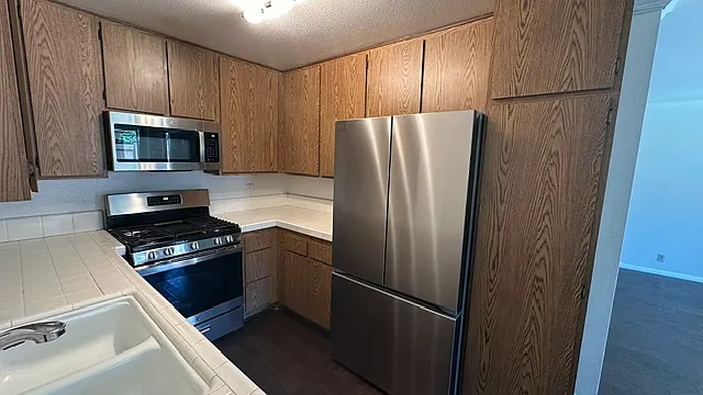 644 Thoreau Ln — Photo 12