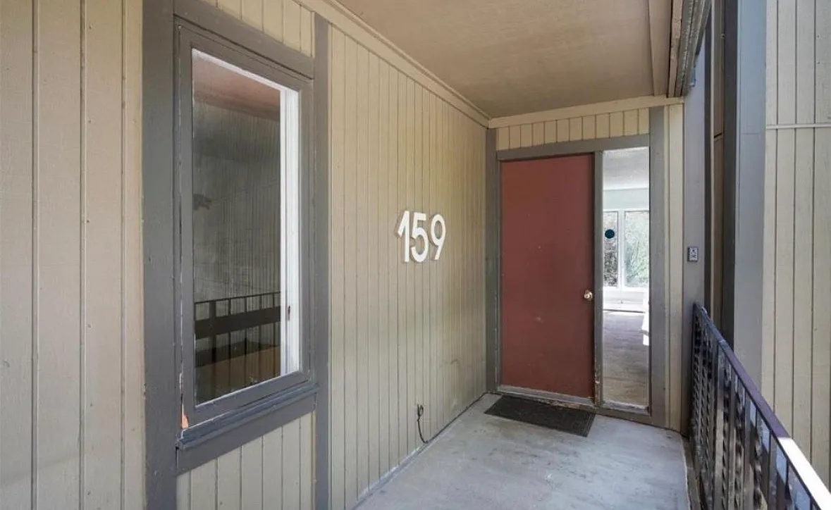 2 bed, 780 sqft, $5,500 — Photo 2