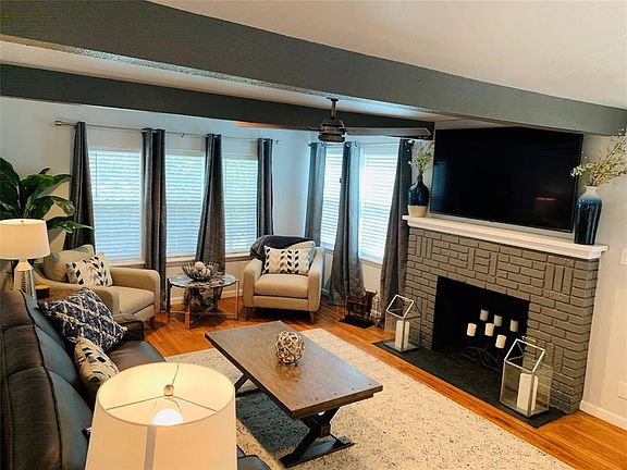 3rd image of 4505 Clarke Dr