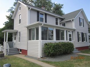 261 Elm St, Meriden, CT 06450