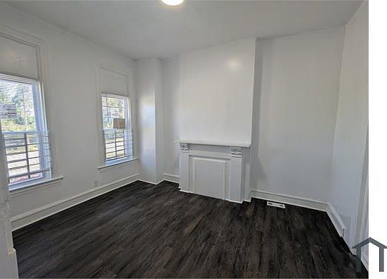 4th image of 4818 Cote Brilliante Ave
