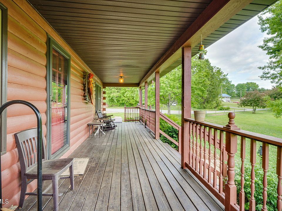 9th image of 147 Britton Ln