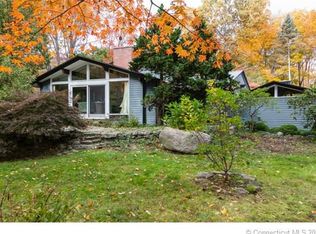 250 Dromara Rd, Guilford, CT 06437