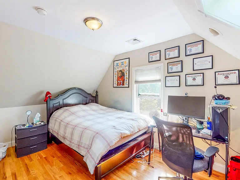 8 North St #2 — Photo 31