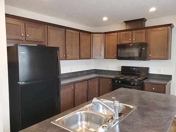2nd image of 39185 Montana Dr #253