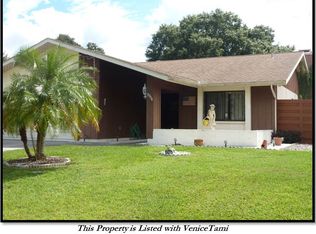 3346 Plantation Dr, Sarasota, FL 34231