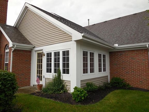 2nd image of 6131 Glenvillage Dr