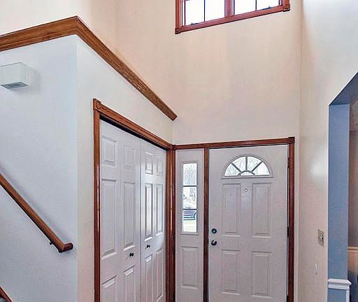 2 story front foyer