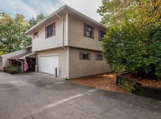 2507 36th St, Des Moines, IA 50310