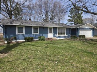 5276 W Pearl City Rd, Freeport, IL 61032