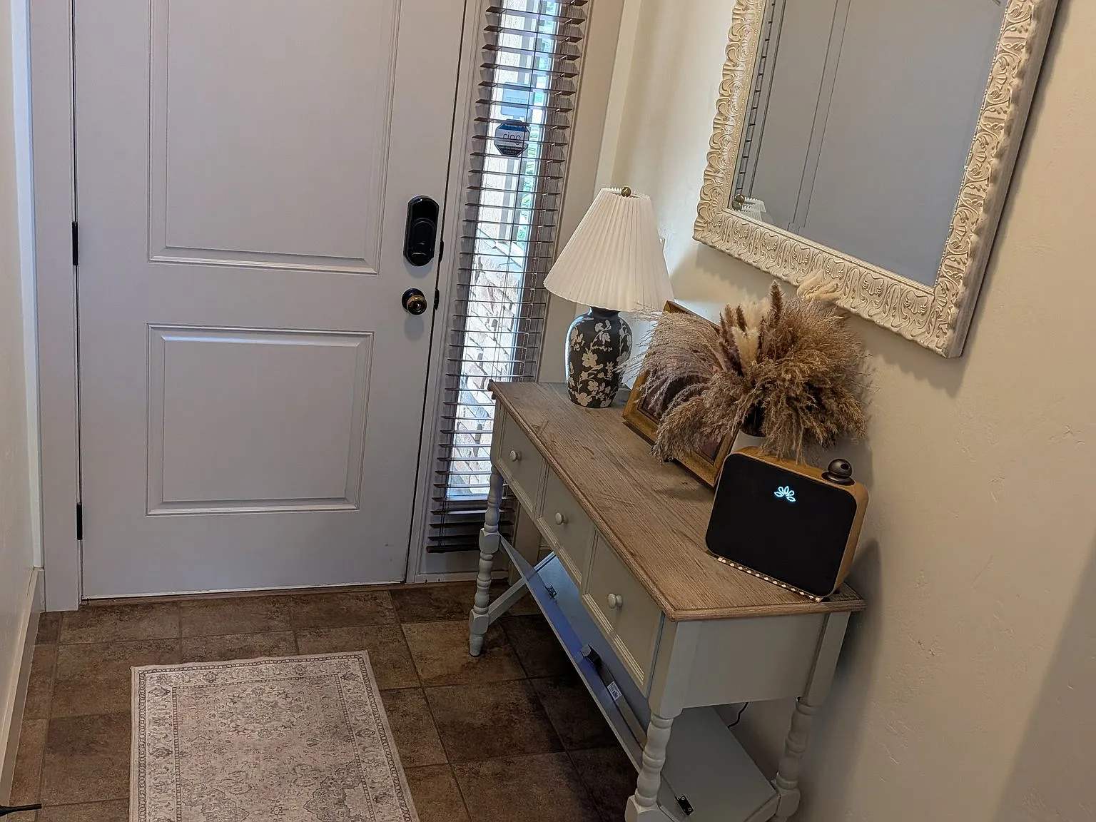 3 Bedroom Townhome — Photo 2