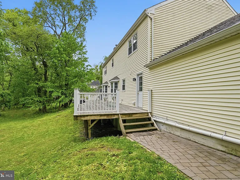 1316 Heller Dr — Photo 68