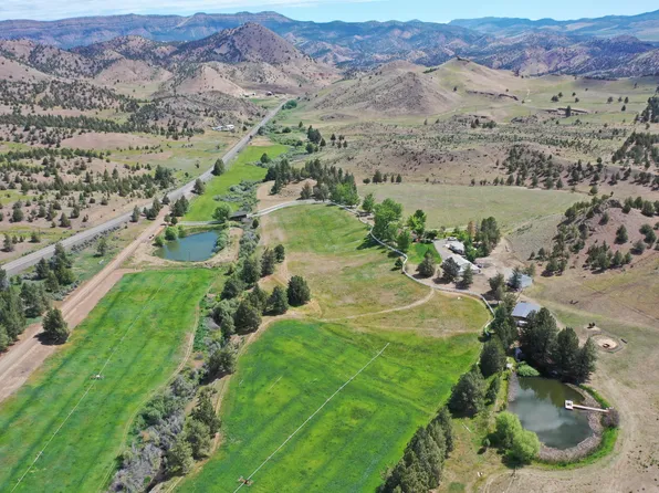 33817 Gage Rd, Mitchell, OR 97750