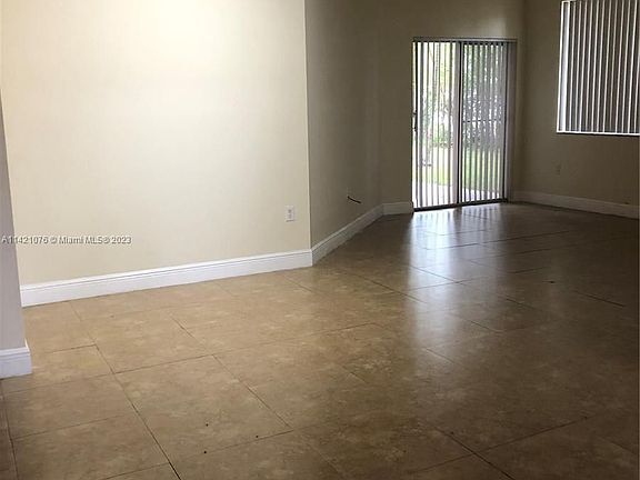 2nd image of 6936 SW 39th St APT D106