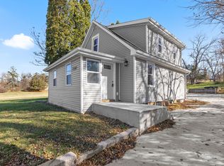 7207 Forest Hills Rd, Loves Park, IL 61111