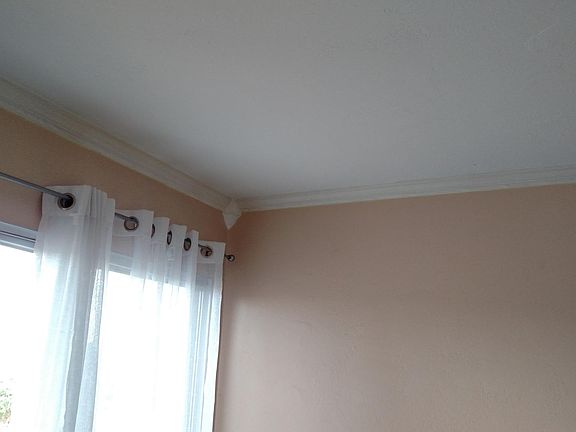 5th image of 571 Burkemo Ln APT 9