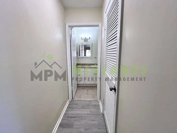 1208 Bush River Rd #F5 — Photo 27