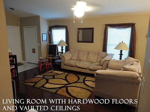 2nd image of 2621 Golden Antler Ln