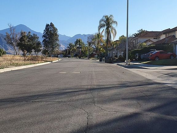 4th image of 514 Riverview Dr