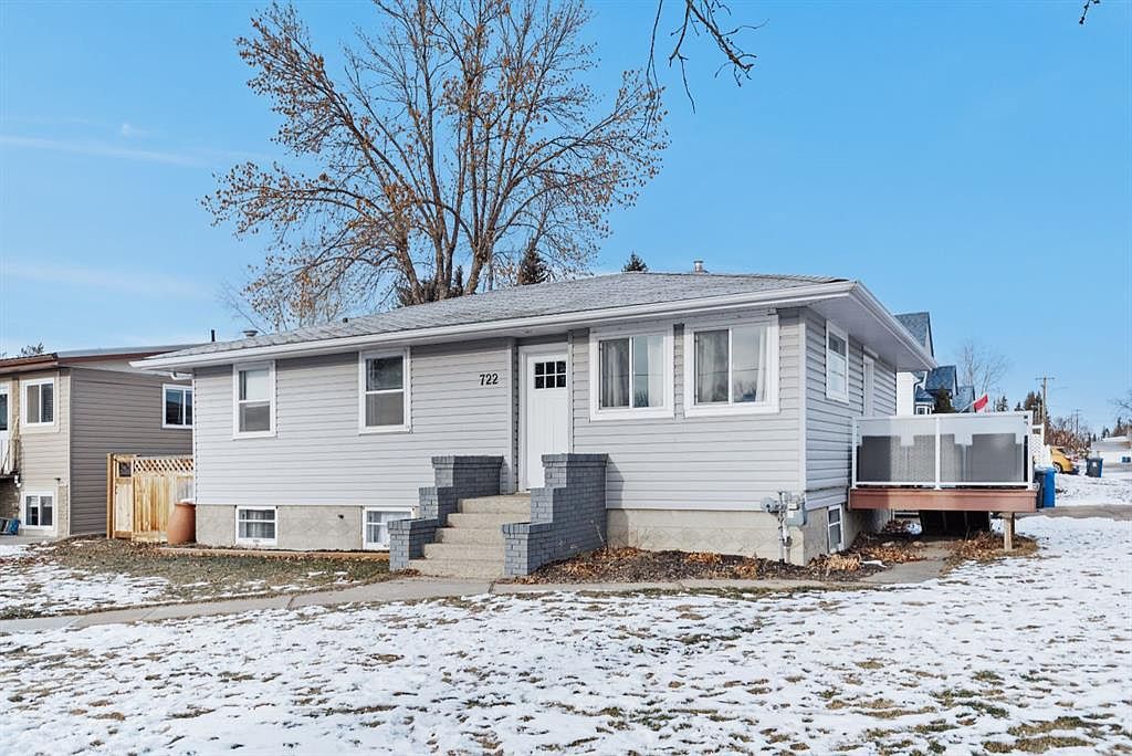 722 S Main St, Three Hills, AB T0M 2A0 MLS A2096503 Zillow