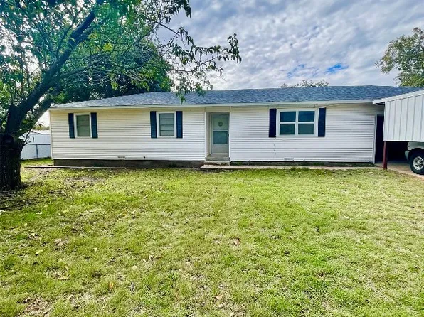 406 Kennedy St, Clyde, TX 79510