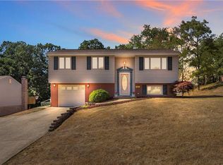 710 Cortland Dr, Monroeville, PA 15146