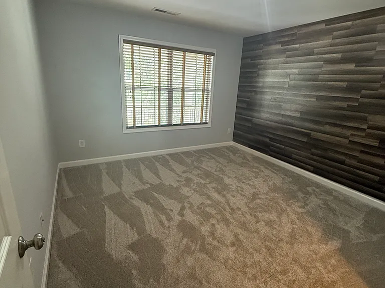 5050 Karriker Ct — Photo 17