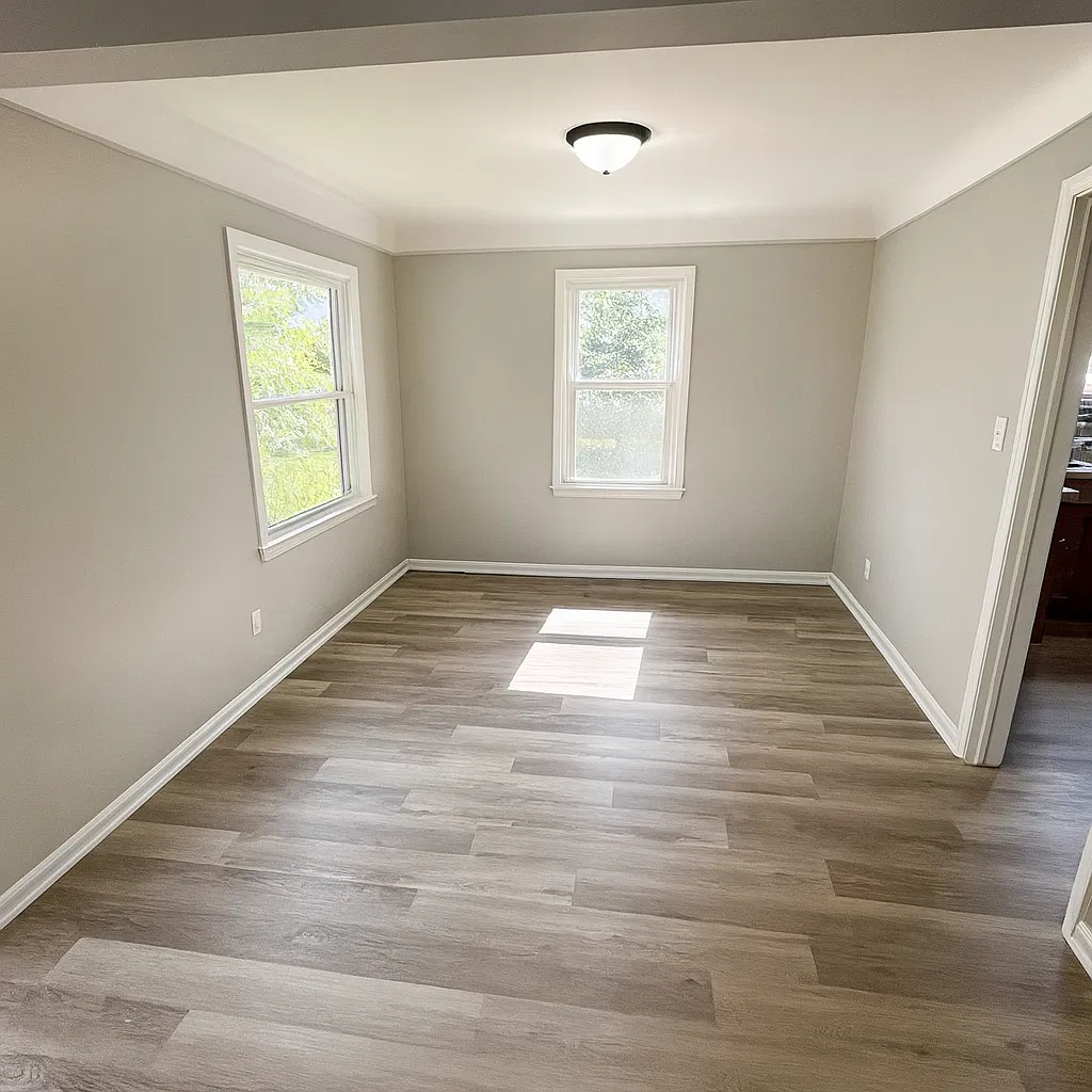 3 bed, 1182 sqft, $1,450 — Photo 1
