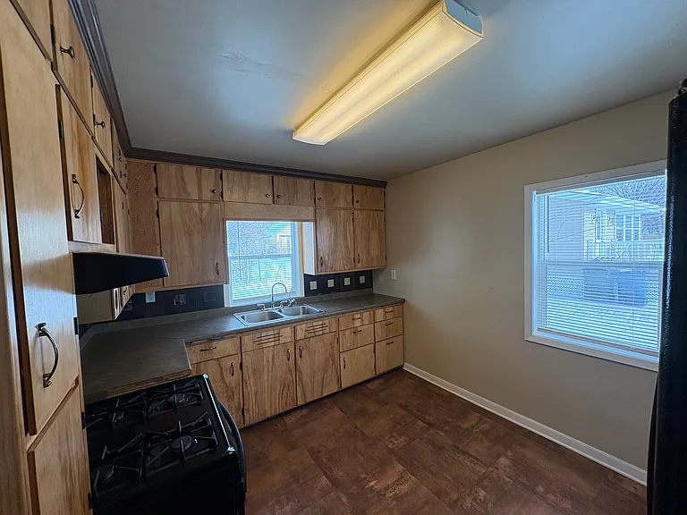 Kitchen (2)_02042025