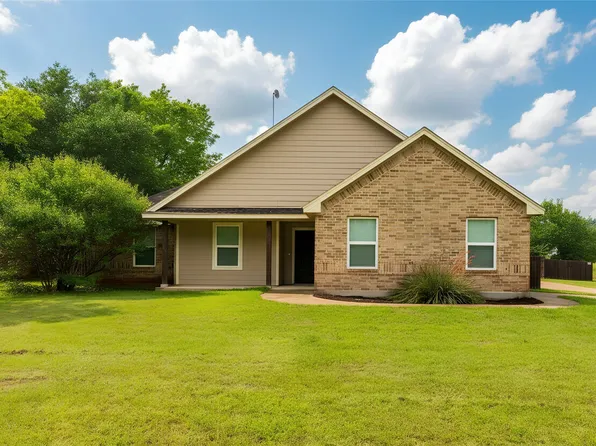 405 Kimbrough Rd, Azle, TX 76020