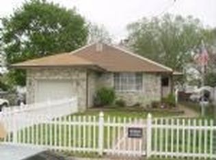 401 1/2 Delaware Ave, Riverside, NJ 08075