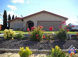 21271 Hacienda Blvd, California City, CA 93505