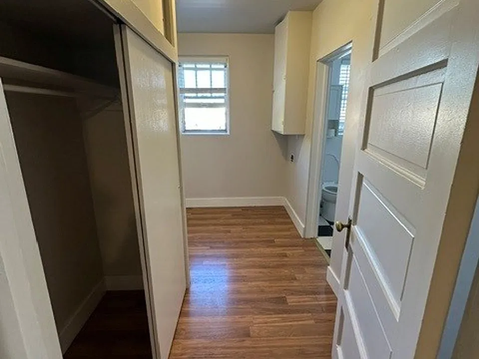 Blackmore Apartments